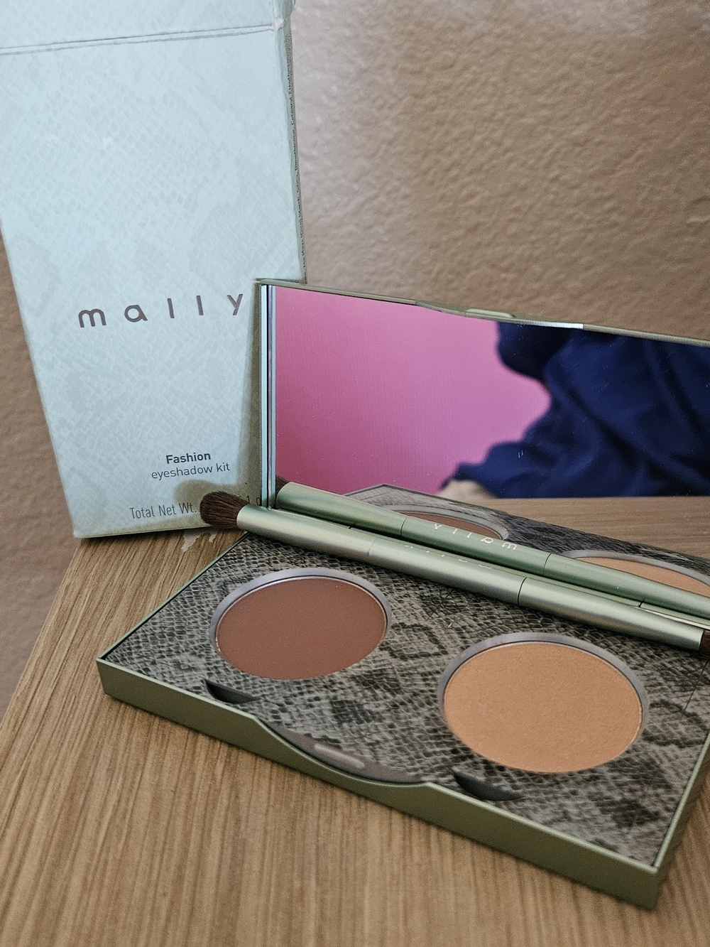 Mally Beauty Brown & Peach Eyeshadow Duo with Brush